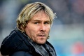 Frajer Dary Rolins, futbalista Pavel Nedvěd, lieta v mega škandále: Vážne obvinenie!