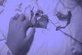 Predčasne narodené dieťatko lekári odsúdili na smrť: Z trápenia, ktoré bábätko zažíva, vám pukne srdce