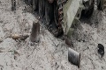 Objavené boli ďalšie masové hroby! Rusko tvrdí, že má Mariupol pod kontrolou, útoky na areál Azovstaľu pokračujú