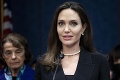 Pomstychtivá Angelina? Brad tvrdí, že exmanželka kšeftuje so zákerným Rusom, aby mu uškodila