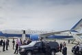 Prvá dáma USA Jill Bidenová dorazila na Slovensko! Na letisku ju privítal jeden z ministrov