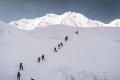 Nepálsky sprievodca prekonal svetový rekord! Na Mount Everest sa vyšplhal neuveriteľných 26-krát