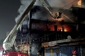 Tragický požiar budovy v Indii: Oheň si vyžiadal desiatky obetí