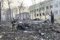 Nočné bombardovanie Sjevjerodonecka zasiahlo nemocnicu: Hlásia zranených aj mŕtvych