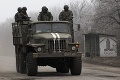 Evakuácia sa začala: Z Azovstaľu odišlo viac ako 260 ukrajinských vojakov