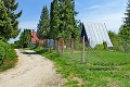 Dlhoročný spor o pôdu pri Čečejovciach: Vlastníci zaplatili na daniach tisícky eur, ich pozemky využívajú záhradkári!