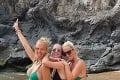 Sestry Belohorcové sa na pláži poriadne odviazali: Predviedli sexi postavy aj tehotenské bruško