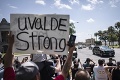 Biden po masakre navštívil zdrvené texaské mesto: Zúfalé prosby ľudí a dojemné zábery