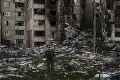 Charkov opäť čelí bombardovaniu: Jeden človek zomrel, traja sa zranili