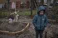 Ukrajinci neustále opúšťajú svoje domovy: Veľmi smutné, koľko detí uteká pred vojnou