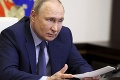 Hackeri proti Putinovi? Prejav ruského lídra na petrohradskom fóre museli odložiť