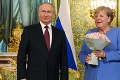 Putin počas rokovaní vystrašil Merkelovú na smrť: Tvrdý odkaz exkancelárky! Sila, čo odhalil dokument