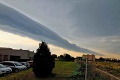 Obyvatelia Česka spozorovali vzácny meteorologický jav: Videli ste už na oblohe niečo také?!