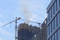 Prvý bratislavský mrakodrap vyzeral ako horiaca fakľa: Požiar na 38. poschodí poriadne preveril hasičov!