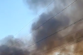 Obrovský požiar v Trnave! Desiatkam hasičov sa rýchlo šíriaci sa oheň podarilo dostať pod kontrolu