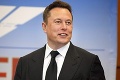 Elon Musk prelomil mlčanie, na Twitteri zverejnil novú snímku: Aha, s kým sa odfotil