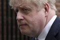 Spôsobí Boris Johnson rozklad vlády? Od utorka sa desiatky zamestnancov vzdali funkcie
