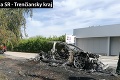 Polícia pátra po páchateľovi, ktorý podpálil auto: Z luxusného Audi nezostalo takmer nič