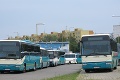 Prímestská autobusová doprava ľuďom znepríjemňuje život: Arriva v kraji nevypravila 55 spojov!