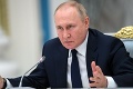 Putin o sankciách: Nedá sa postaviť taký plot, ktorý by Rusko izoloval od sveta