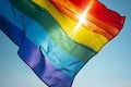 Americká snemovňa schválila nový návrh zákona: Poskytuje dôležité výhody pre LGBT komunitu