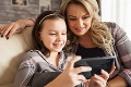 Majú vaše deti cez prázdniny stále v ruke mobil? Vyskúšajte tieto tipy