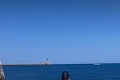 Exotická bohyňa zo Slovenska provokuje na pláži: Hore bez! Ona že porodila dvojičky?