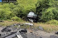 Čelná zrážka dopadla tragicky: Pri nehode zomrel jeden vodič († 51), pohľad na zničené autá trhá srdce