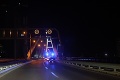 Dráma v Bratislave! Muž vyliezol na most Apollo: Na mieste boli všetky záchranné zložky