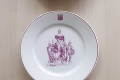 Unikátny kúsok v Romanovej zbierke: Doma mám 125-ročné taniere Palugayovcov!
