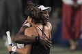 Benčičová sfúkla z kurtu Williamsovú: Serena sa dojímavo lúčila s fanúšikmi