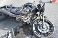 Vážna nehoda v Košiciach: Motocyklista utrpel ťažký úraz, vodič mu nedal prednosť