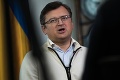 Kuleba kritizuje kancelára Scholza: Kameňom sváru je vydávanie víz pre Rusov