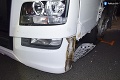 Obrovské šťastie v nešťastí: Na Záhorí došlo k hrozivej zrážke áut a kamióna, vodič sa zranil len ľahko