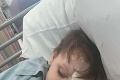 Stačila chvíľa a mohlo byť neskoro: Chlapčekovi vďaka fotografii diagnostikovali vážne ochorenie
