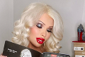 Blondínka chce vyzerať ako ikonická Marilyn Monroe: Na plastické operácie minula desaťtisíce!