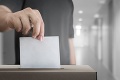 O post primátora v Humennom zabojujú 6 kandidáti: Ktorý si získa hlas voličov?