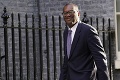 Británia má nového ministra financií: Trussová na post vymenovala svojho ideologického spojenca