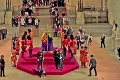 Briti čakali na rozlúčku s kráľovnou († 96) 50 hodín: Pohľad na rakvu mnohých zlomil! Dojemná spoveď smútiacich