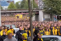 Tisícky ľudí v uliciach Dortmundu, brankára Bayernu vychytal jeho náprotivok!