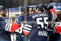 HC Slovan rozstrieľal B.Bystricu, Trenčín prehral aj tretí zápas v sezóne