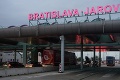 Na hraniciach s Rakúskom sú zápchy: Doprava v Bratislave sa komplikuje, hlásia nehodu aj kolóny