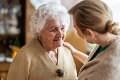 Všímajte si svojich starších blízkych, môžete im pomôcť: 8 prvých príznakov demencie
