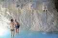 Tradícia jaskynných bazénov v Maďarsku siaha do rímskych čias: Pre rast cien plynu museli zavrieť