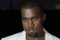 Z miliardára je už len milionár: Kanye West doplatil na svoje antisemitské komentáre