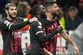 AC Miláno rozstrieľalo Salzburg a postupuje do osemfinále, Benfica potupila Haifu a vyhrala skupinu
