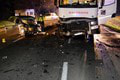 Vodička sa čelne zrazila s kamiónom: Desivá nehoda na juhu Slovenska si vyžiadala ranených