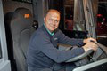 Nová kariéra bývalej futbalovej hviezdy Attilu Pinteho: Strážil Beckhama, teraz je vodič autobusu!