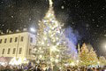 Vianočné trhy v Bratislave oficiálne začali, za prvý víkend prilákali množstvo ľudí: Toľkoto sme čakali na trdelník!
