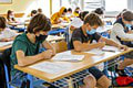 Zavedú opäť rúška či respirátory na školách? Úrad verejného zdravotníctva prehovoril